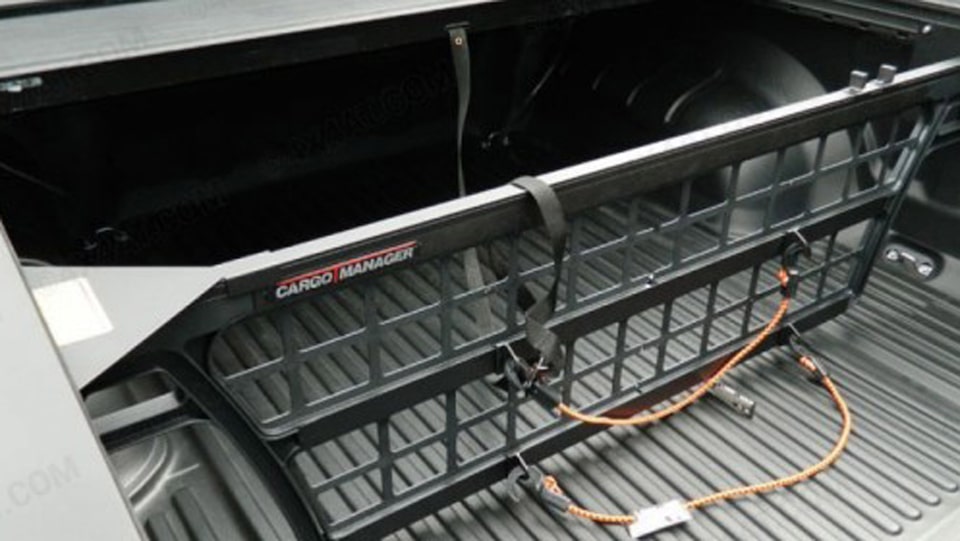El divisor de carga es funcional a la hora de llevar cargas sueltas en tu pick up Chevrolet Silverado