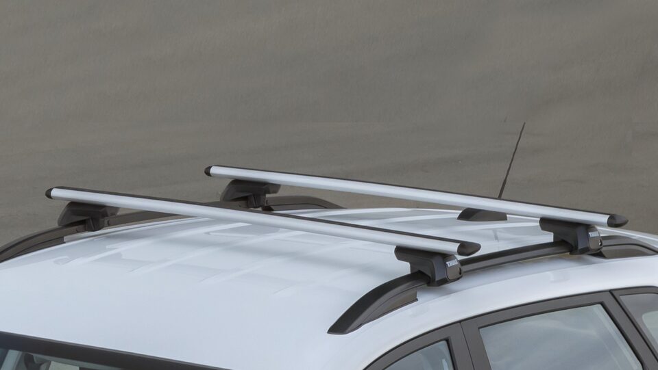 Transporta todo a bordo de tu pick up Chevrolet Montana con el portaequipajes de aluminio