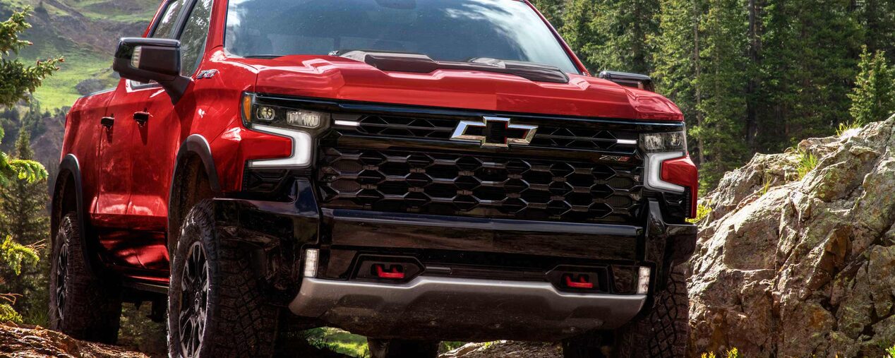 Pick up Chevrolet Silverado ZR2 frente exterior