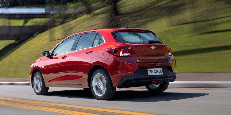 Chevrolet Onix HB - Burdeo