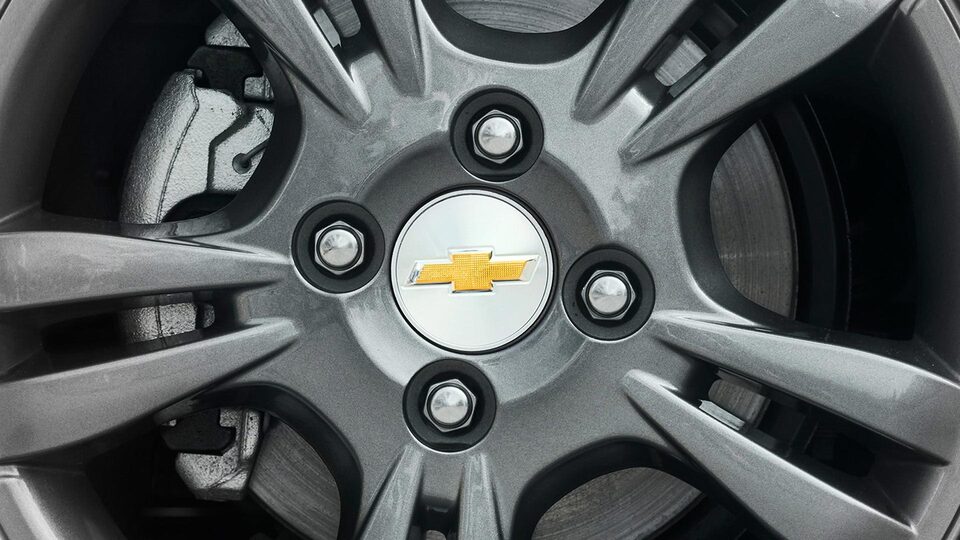 Tuercas de seguridad del Chevrolet Joy Black Edition