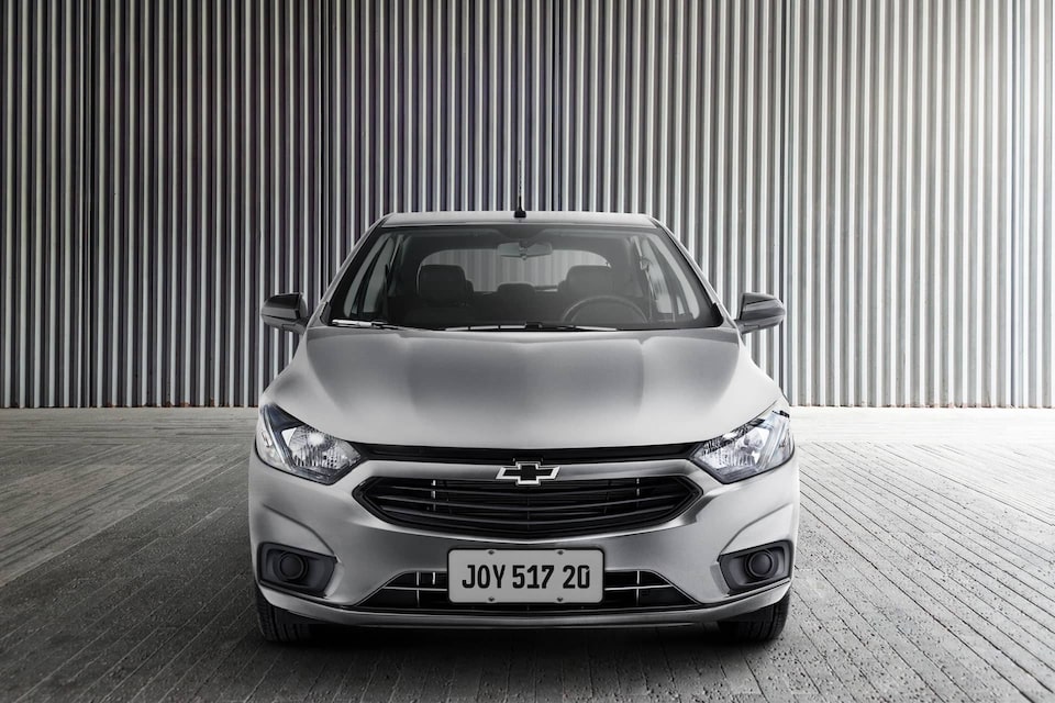 Chevrolet Perú - Joy Black Hatchback - Frente de tu Carro Compacto