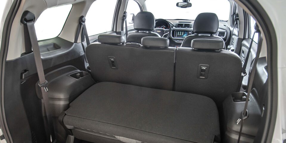 Vista detalle de los asientos tercera fila del nuevo Chevrolet Spin Activ