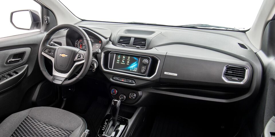 Vista detalle del tablero del nuevo Chevrolet Spin Activ