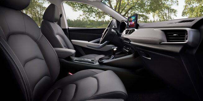 Vista interior delantero camioneta Chevrolet Captiva Turbo