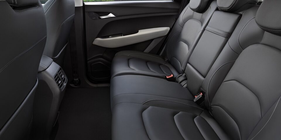 Segunda y tercera fila de asientos camioneta Chevrolet Captiva Turbo
