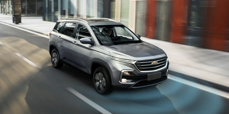 Asistente de estacionamiento delantero camioneta Chevrolet Captiva Turbo