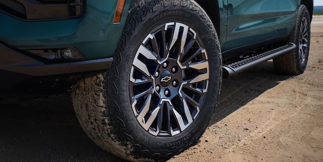 Chevrolet Tahoe Z71 2025 - Detalle llantas delantera