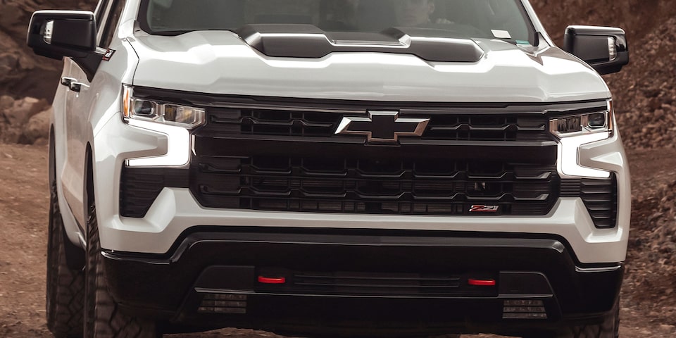 Chevrolet Perú - La Nueva Silverado Trail Boss Z71 tiene un motor V8 5,3L