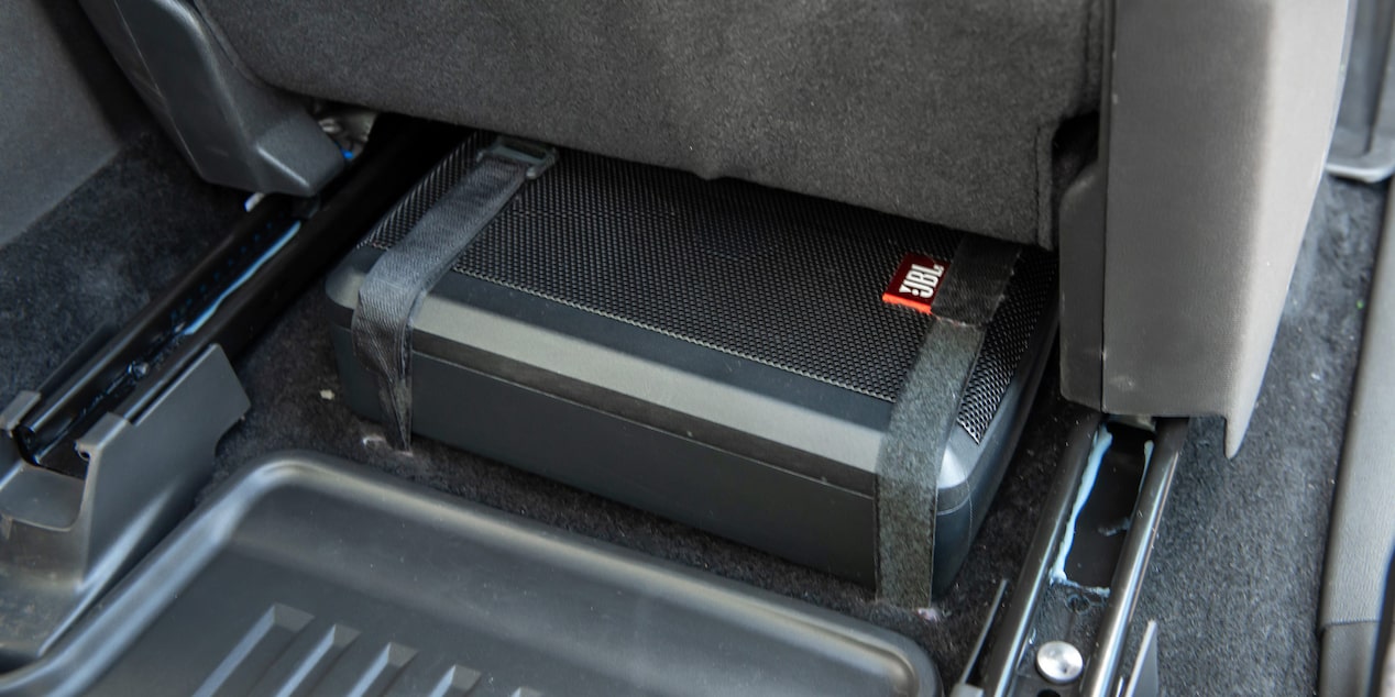 Pickup Chevrolet Colorado - Accesorio sonido premium JBL