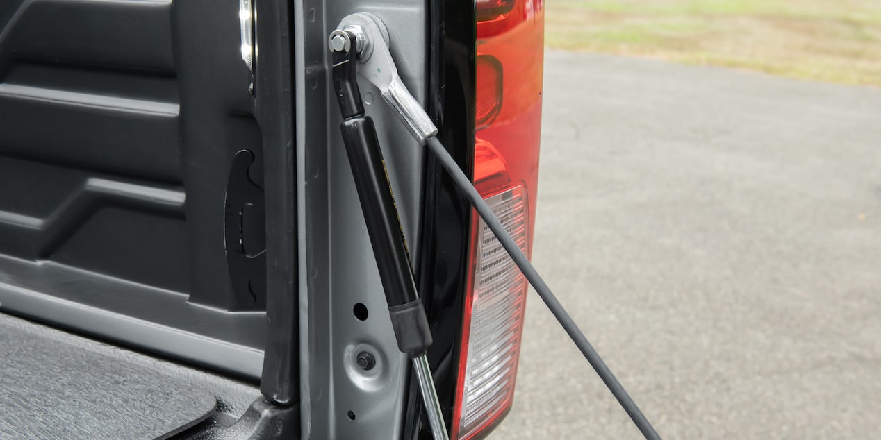 Pickup Chevrolet Colorado - Accesorio Amortiguador de compuerta trasera