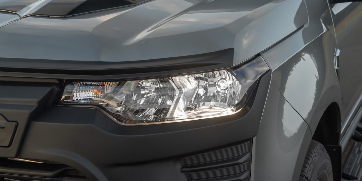 Pickup Chevrolet Colorado - Accesorio set de bombillos con luz blanca Deluxe H7