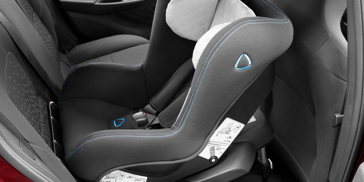 Pickup Chevrolet Colorado - Accesorio silla infantil Britax para bebé 13 Kilos