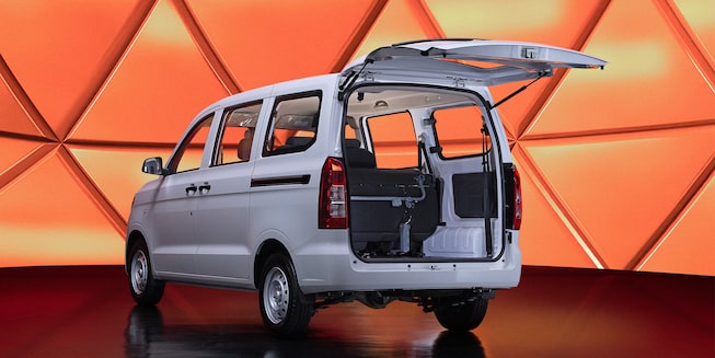 Chevrolet N 400 Move - Vista posterior