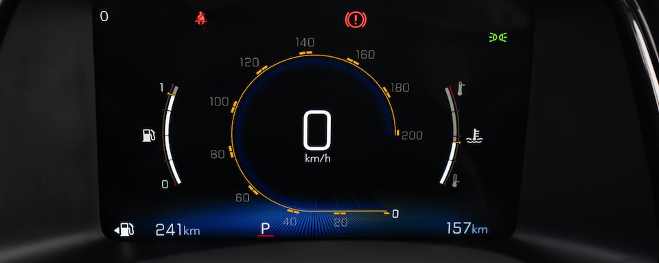 Vista en detalle del velocimetro de una Chevrolet Montana.